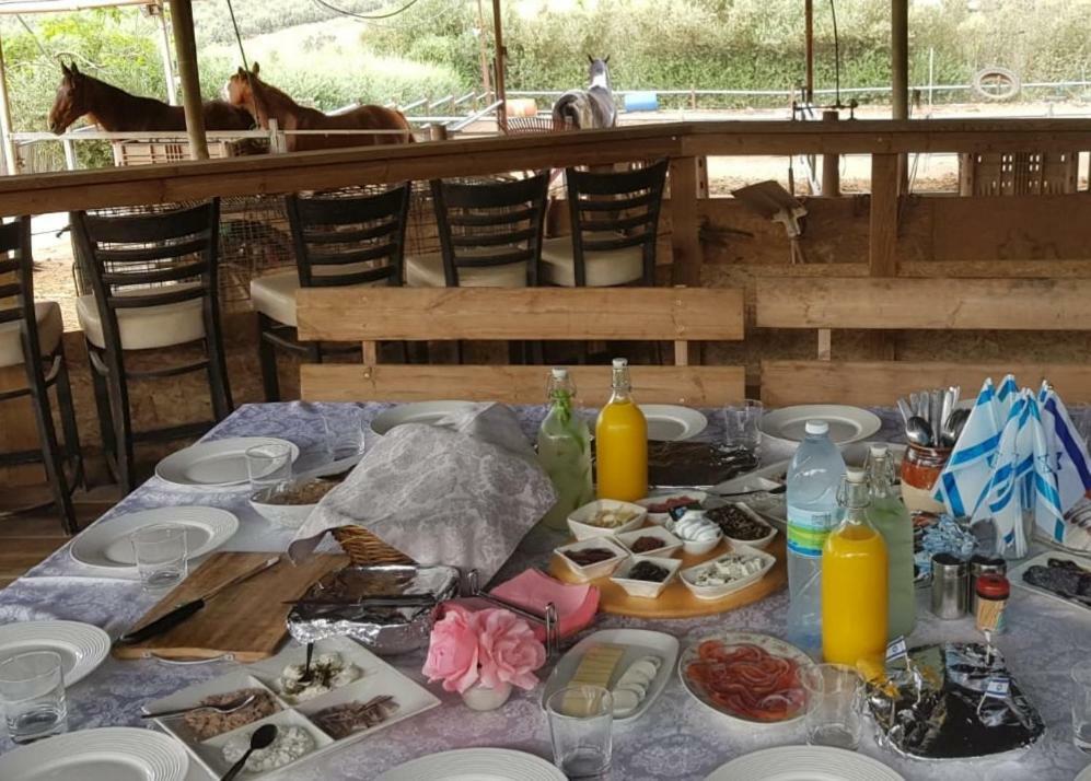 Berale Villa Kefar Kish Exteriör bild